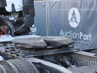 2015-mercedes-benz-actros-1433979-46087231