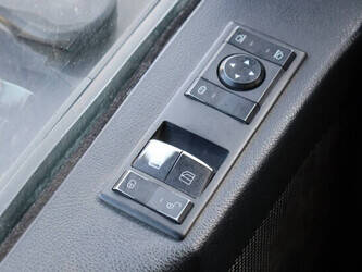 2015-mercedes-benz-actros-1433979-46087262