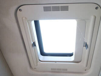 2016-scania-r580-1433980-46087320