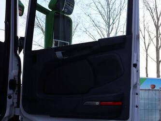 2016-scania-r580-1433980-46087327