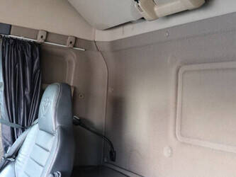 2016-scania-r580-1433980-46087349