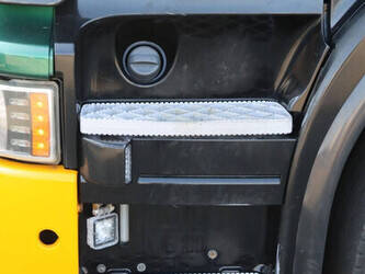 2014-scania-r520-1433982-46087474