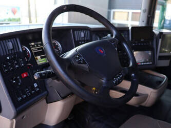 2014-scania-r520-1433982-46087506