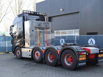 2014-volvo-fh16-750-1433984-46087629