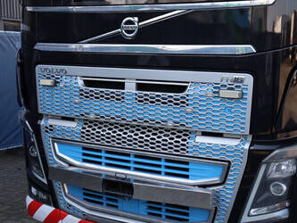 2014-volvo-fh16-750-1433984-46087640