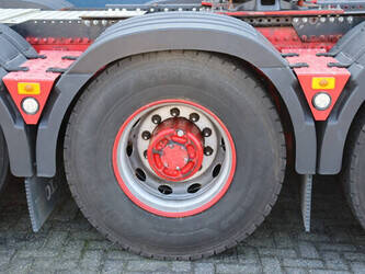 2014-volvo-fh16-750-1433984-46087644