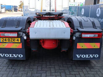 2014-volvo-fh16-750-1433984-46087654