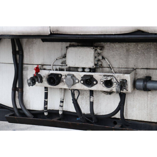 2002 إتش تي إف HZO32-46089202