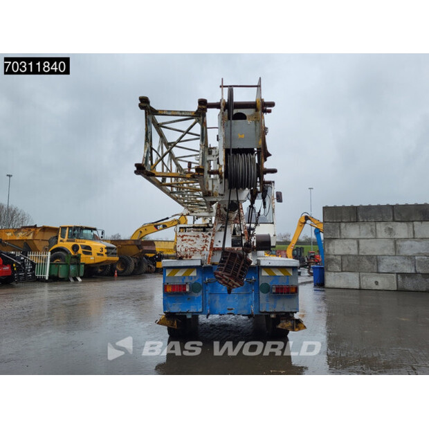 1988 GROVE AT633-46089322