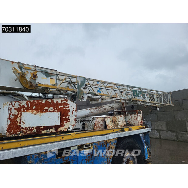 1988 GROVE AT633-46089327