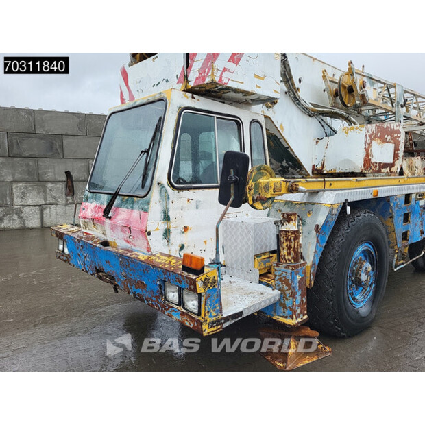 1988 GROVE AT633-46089332