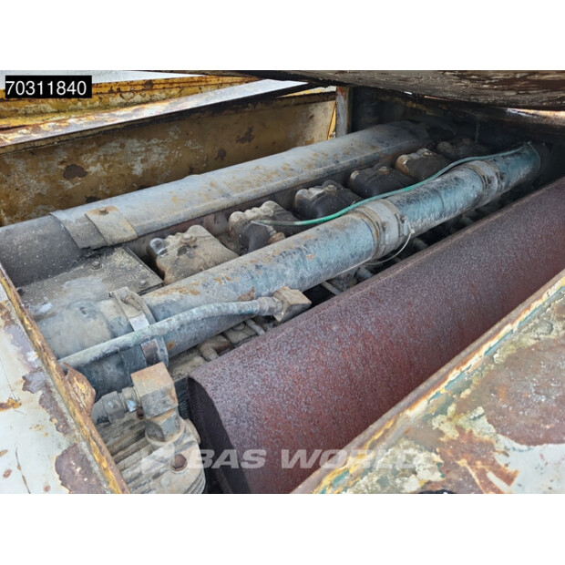 1988 GROVE AT633-46089337