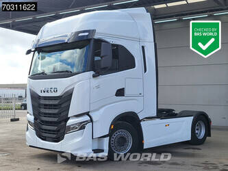 Image for Semi Trucks 2023 Iveco S-Way 490