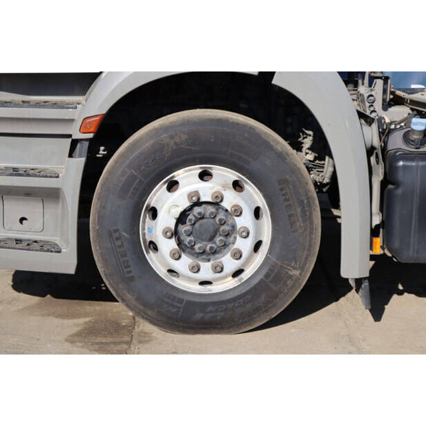 Mercedes-Benz ANTOS 1843-46090437