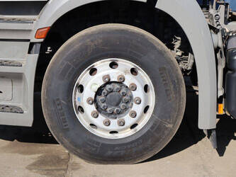 mercedes-benz-antos-1843-46090437