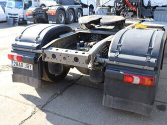 mercedes-benz-antos-1843-46090447