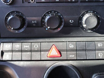 mercedes-benz-antos-1843-46090463