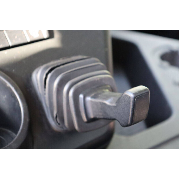 Mercedes-Benz ANTOS 1843-46090464