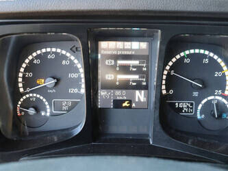 mercedes-benz-antos-1843-46090465