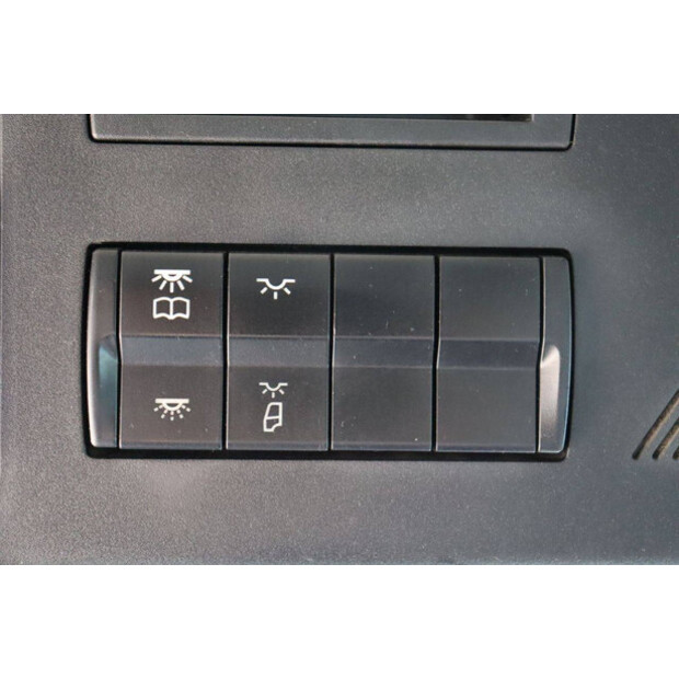 Mercedes-Benz ANTOS 1843-46090476