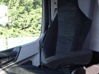 mercedes-benz-antos-1843-46090478