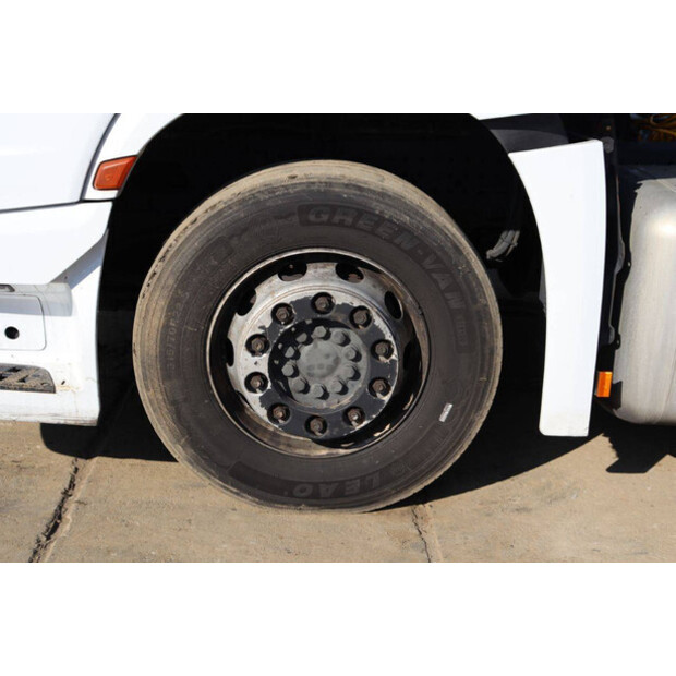 Mercedes-Benz ACTROS 1845-46090570