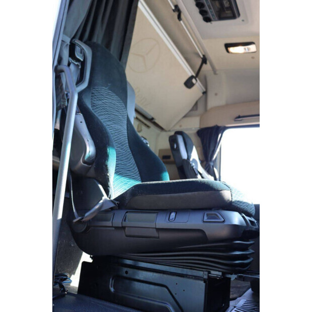 Mercedes-Benz ACTROS 1845-46090620