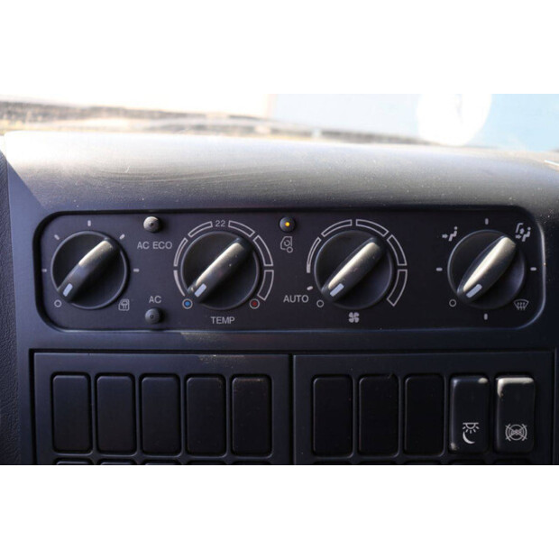 مان TGA 18.440-46090666