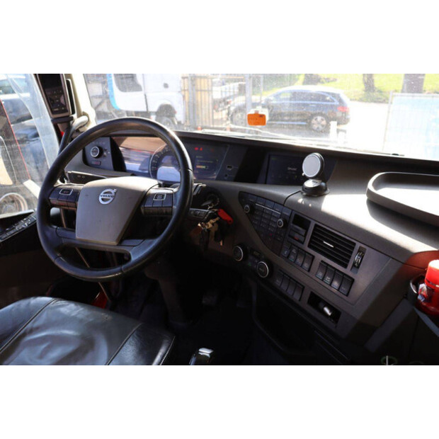 2018 Volvo FH-46090983