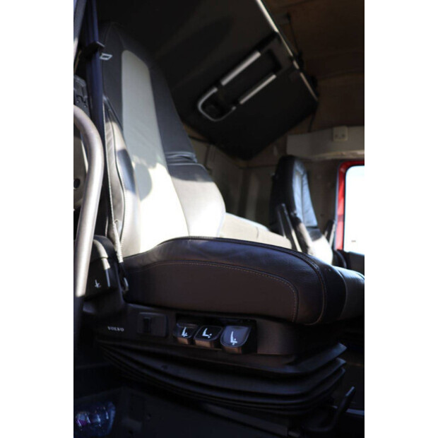 2018 Volvo FH-46090986