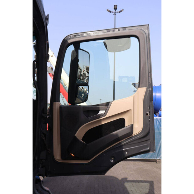Mercedes-Benz Actros 963-46091415