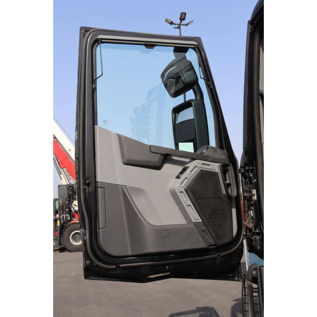 2020 Renault Trucks H0004-46091474