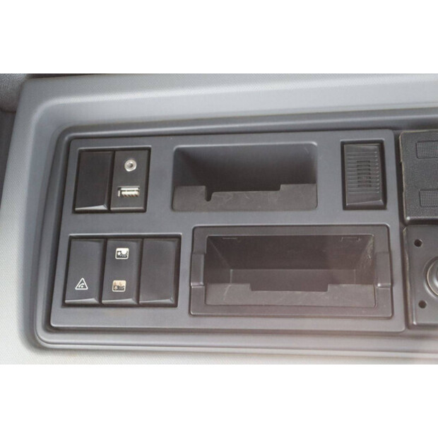 2020 Renault Trucks H0004-46091495