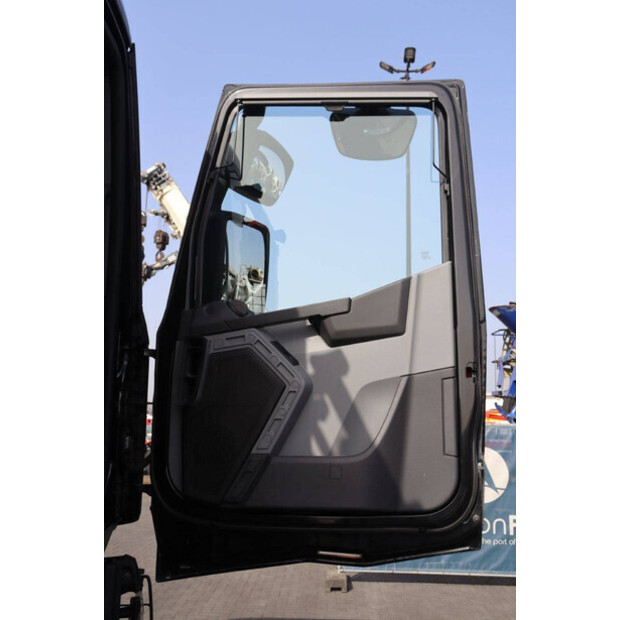 2020 Renault Trucks H0004-46091501