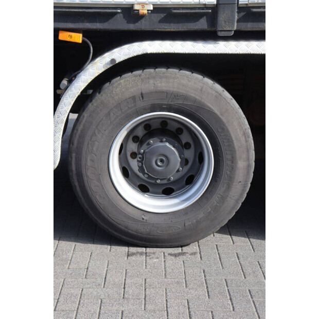 2013 Mercedes-Benz Axor3243-46091527