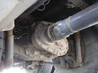 2013-mercedes-benz-axor3243-46091550