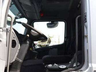 2013-mercedes-benz-axor3243-46091555