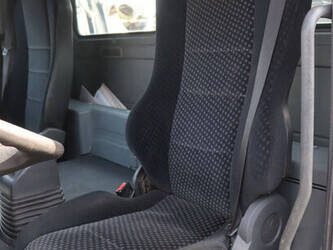 2013-mercedes-benz-axor3243-46091556