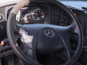 2013-mercedes-benz-axor3243-46091560