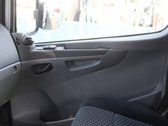 2013-mercedes-benz-axor3243-46091562