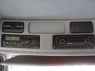 2013-mercedes-benz-axor3243-46091571