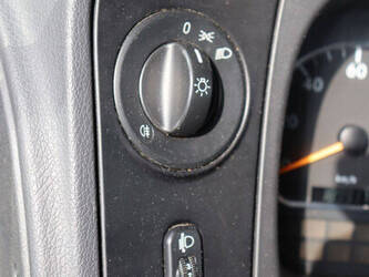 2013-mercedes-benz-axor3243-46091575