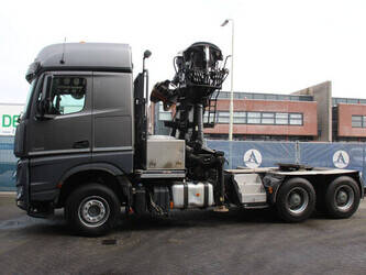 2019-mercedes-benz-arocs-2858-1434067-46091835