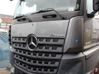 2019-mercedes-benz-arocs-2858-1434067-46091840