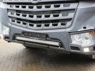 2019-mercedes-benz-arocs-2858-1434067-46091842