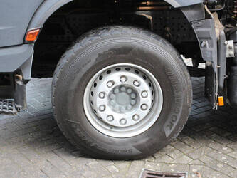 2019-mercedes-benz-arocs-2858-1434067-46091845