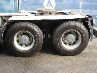 2019-mercedes-benz-arocs-2858-1434067-46091846