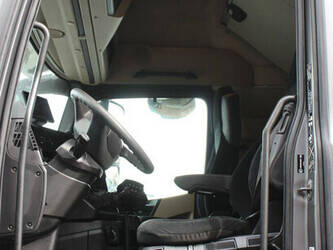 2019-mercedes-benz-arocs-2858-1434067-46091871