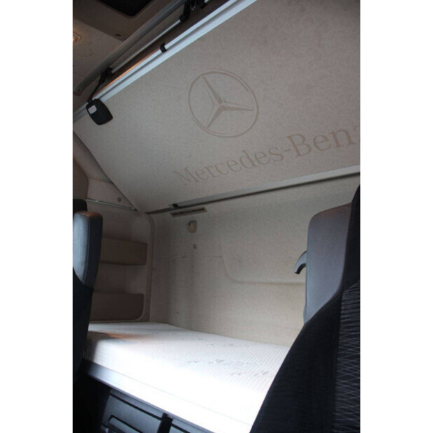 2019 مرسيدس بنز Arocs 2858-46091875