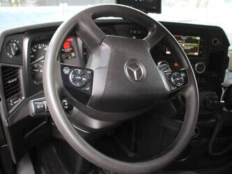 2019-mercedes-benz-arocs-2858-1434067-46091877